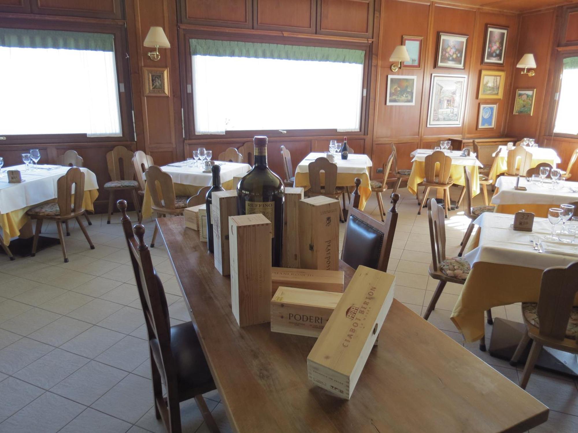La Baita D'Oro Ristorante Residence Monteduro Екстериор снимка